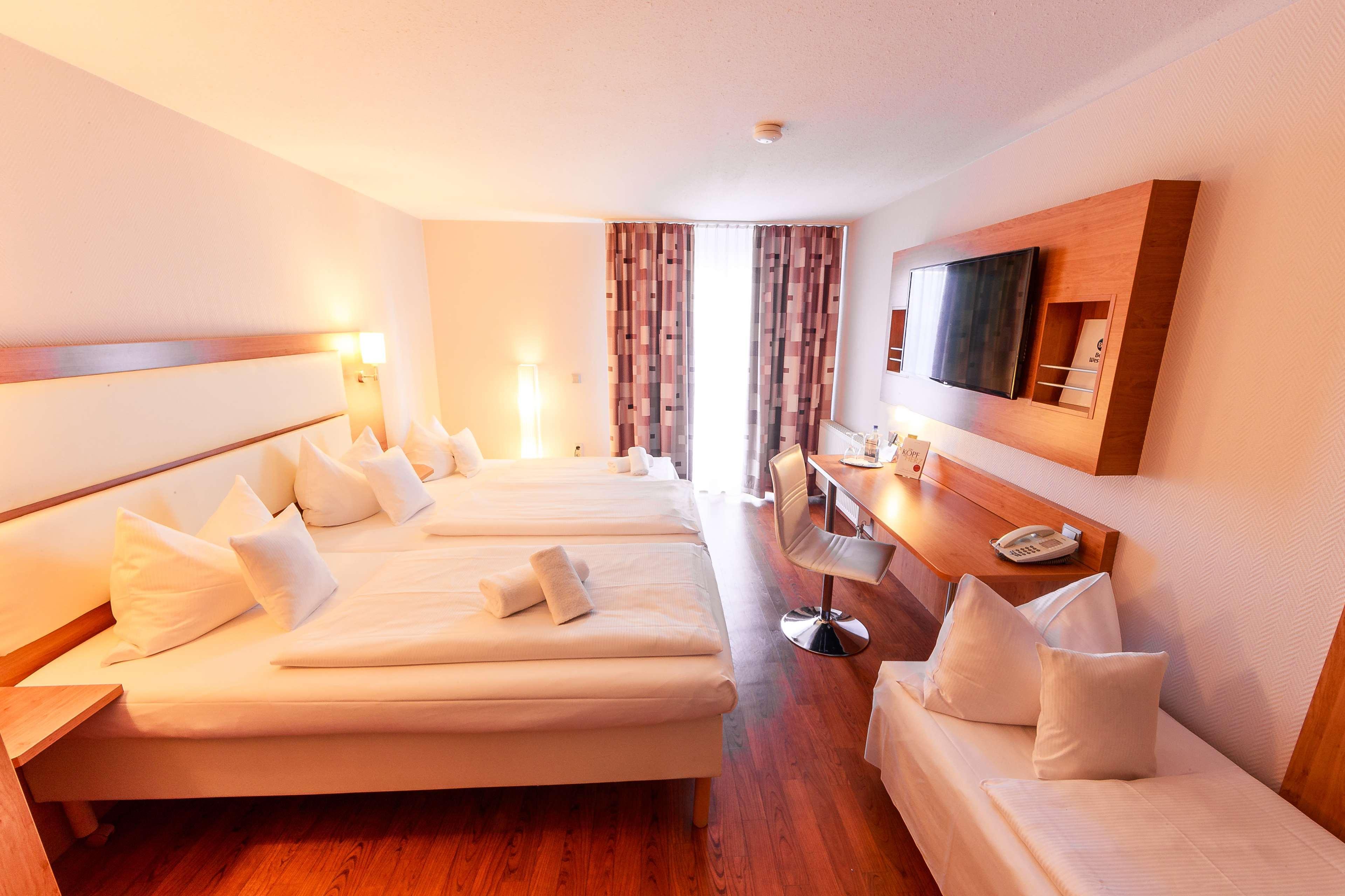 Plaza Inn Heilbronn Bagian luar foto