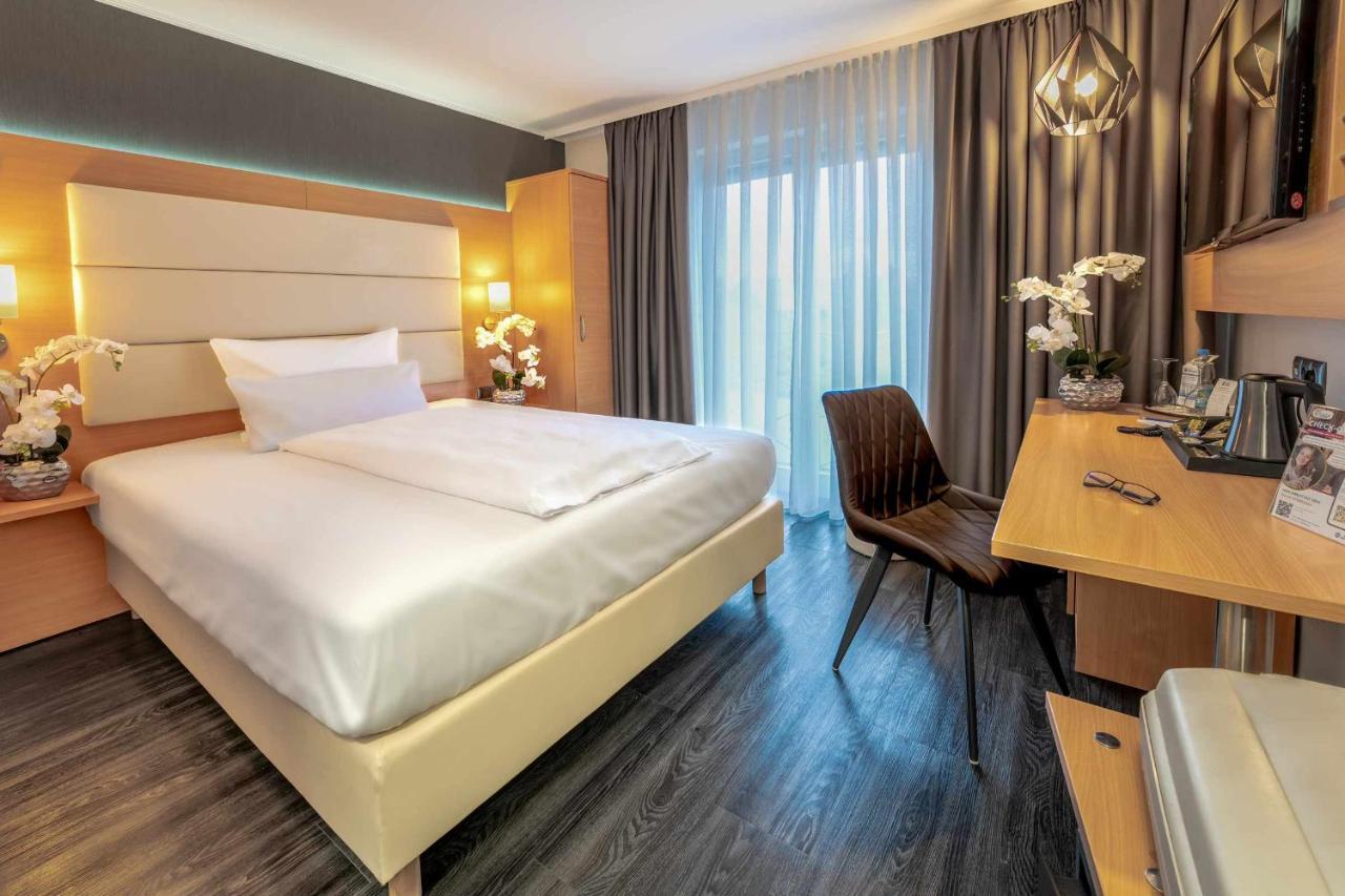 Plaza Inn Heilbronn Bagian luar foto