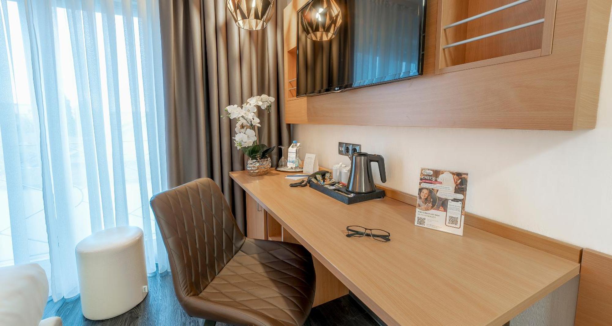 Plaza Inn Heilbronn Bagian luar foto