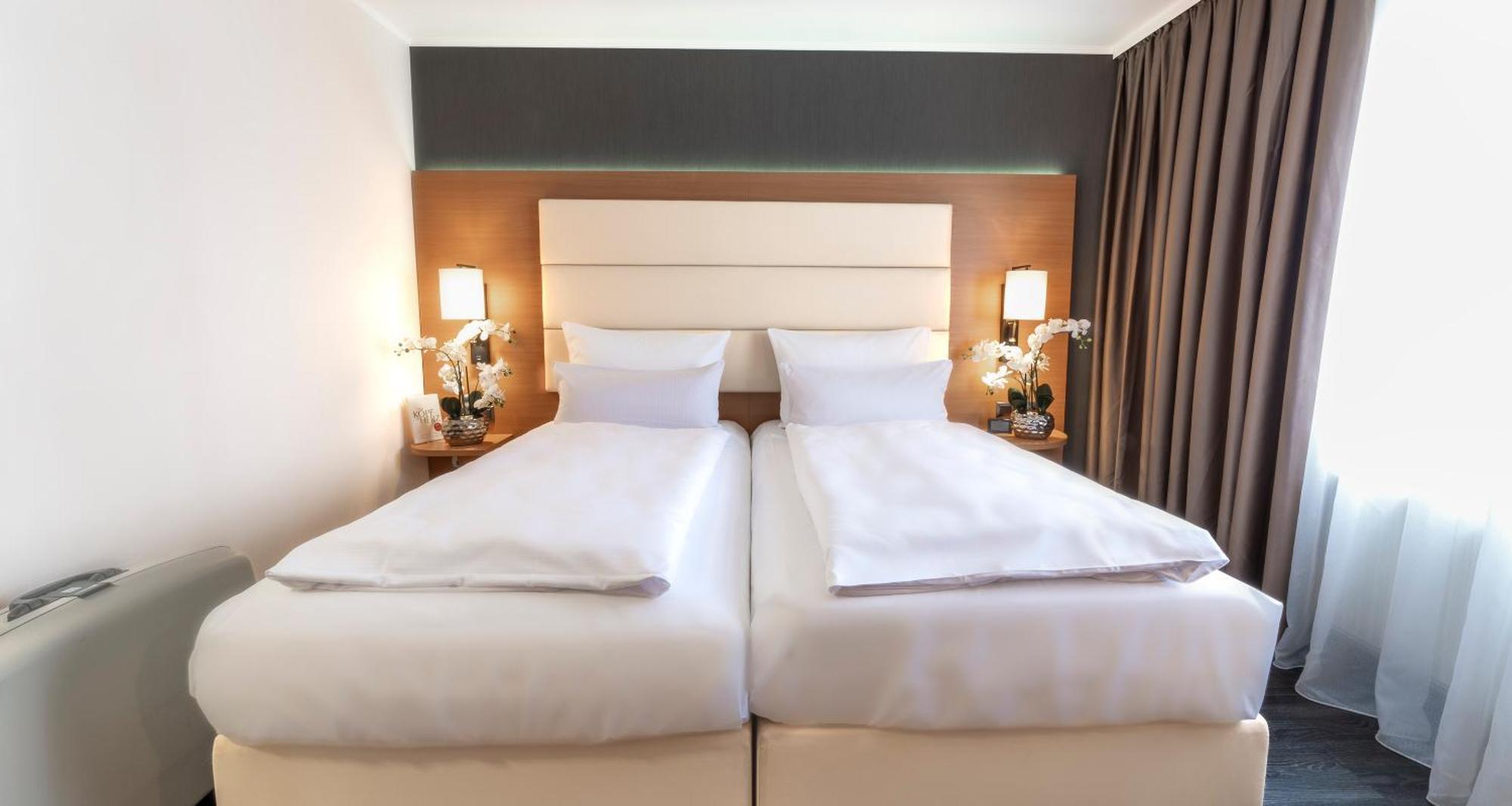Plaza Inn Heilbronn Bagian luar foto