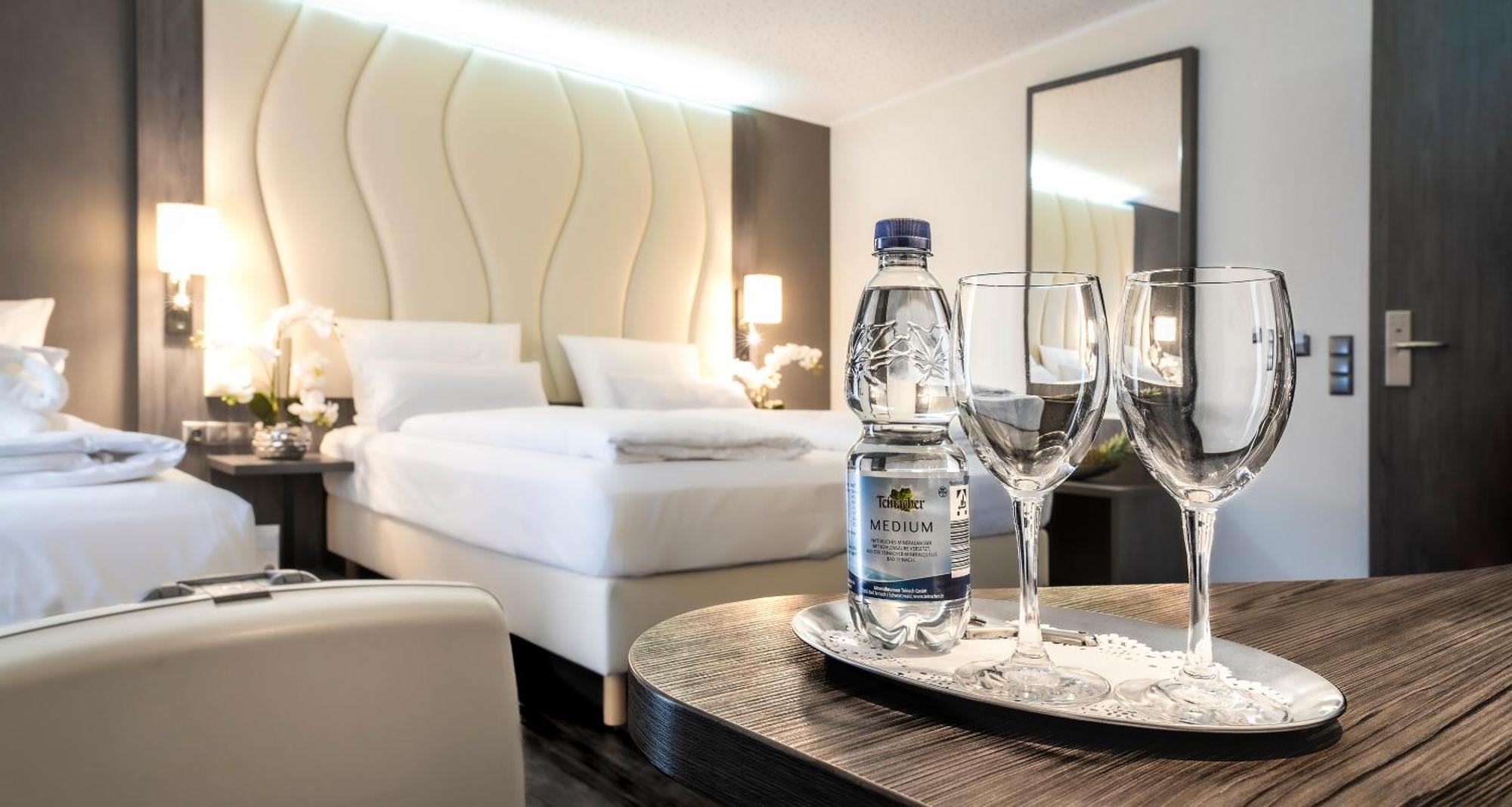Plaza Inn Heilbronn Bagian luar foto