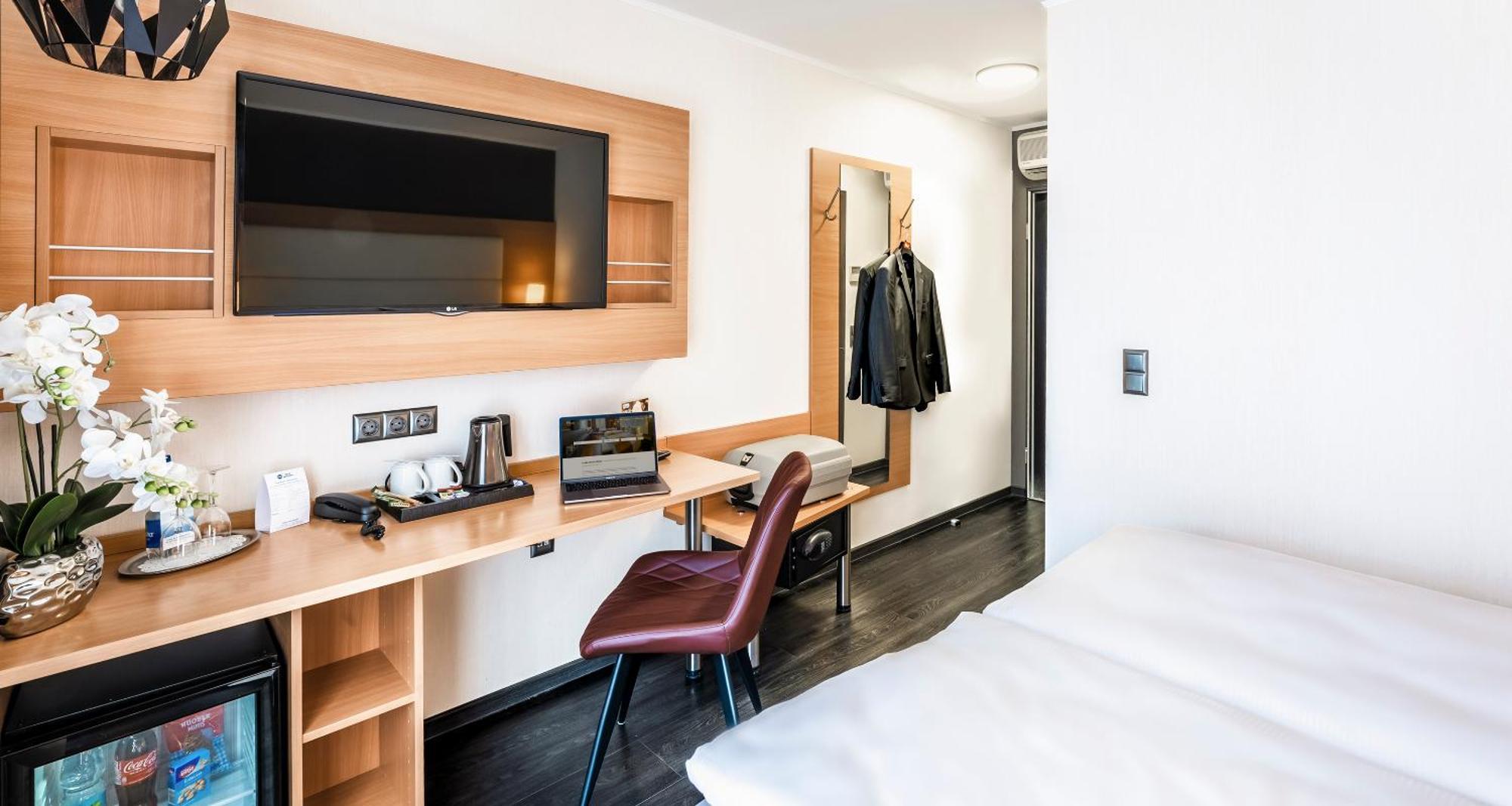 Plaza Inn Heilbronn Bagian luar foto