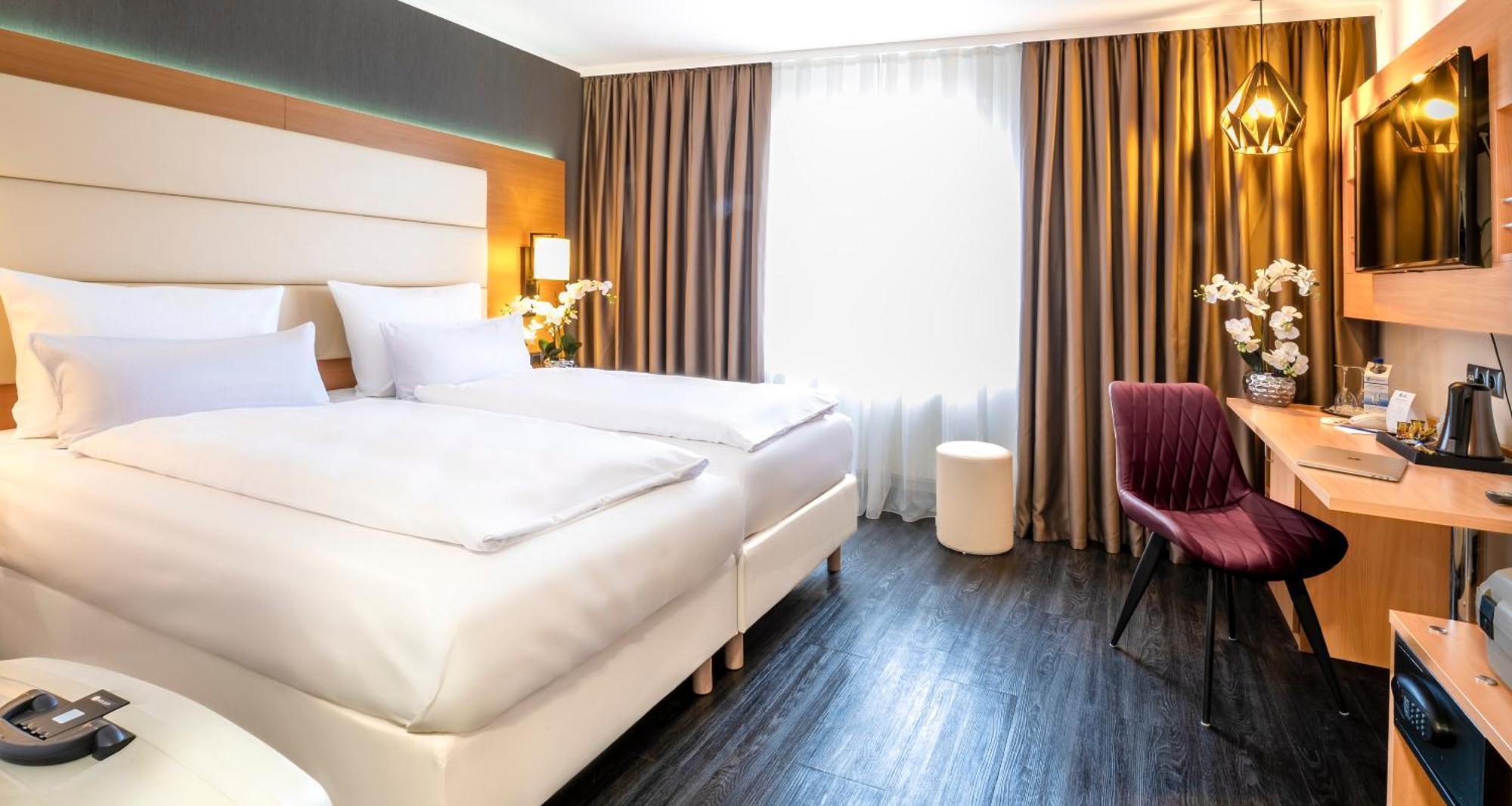 Plaza Inn Heilbronn Bagian luar foto